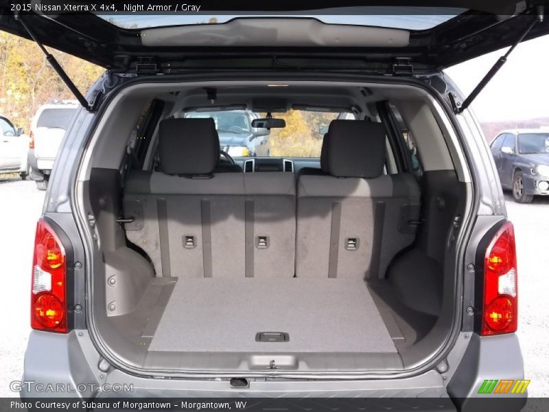  2015 Xterra X 4x4 Trunk