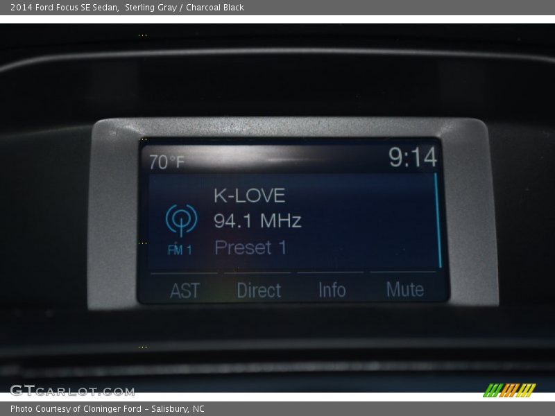 Sterling Gray / Charcoal Black 2014 Ford Focus SE Sedan