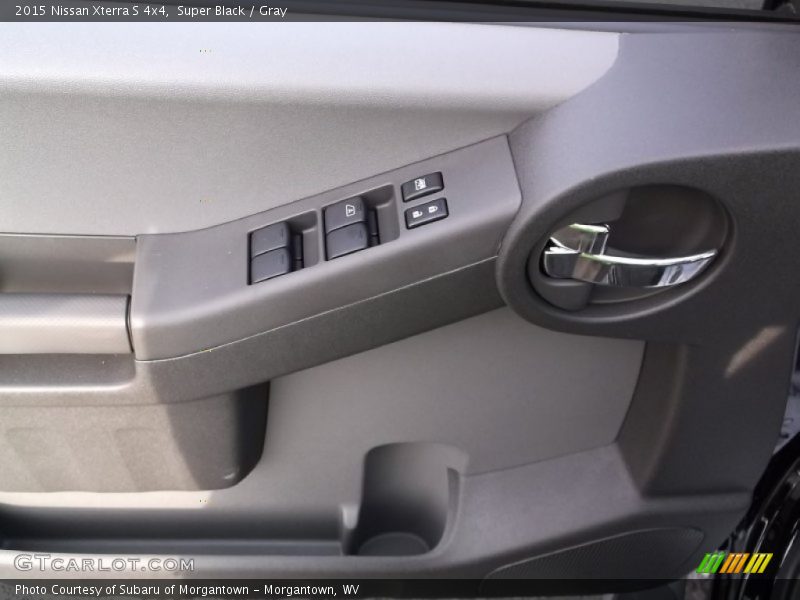 Super Black / Gray 2015 Nissan Xterra S 4x4