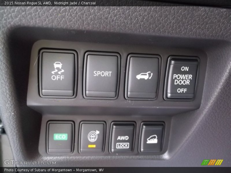 Controls of 2015 Rogue SL AWD
