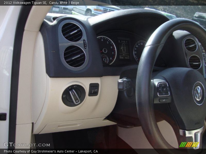 Candy White / Beige 2012 Volkswagen Tiguan SE