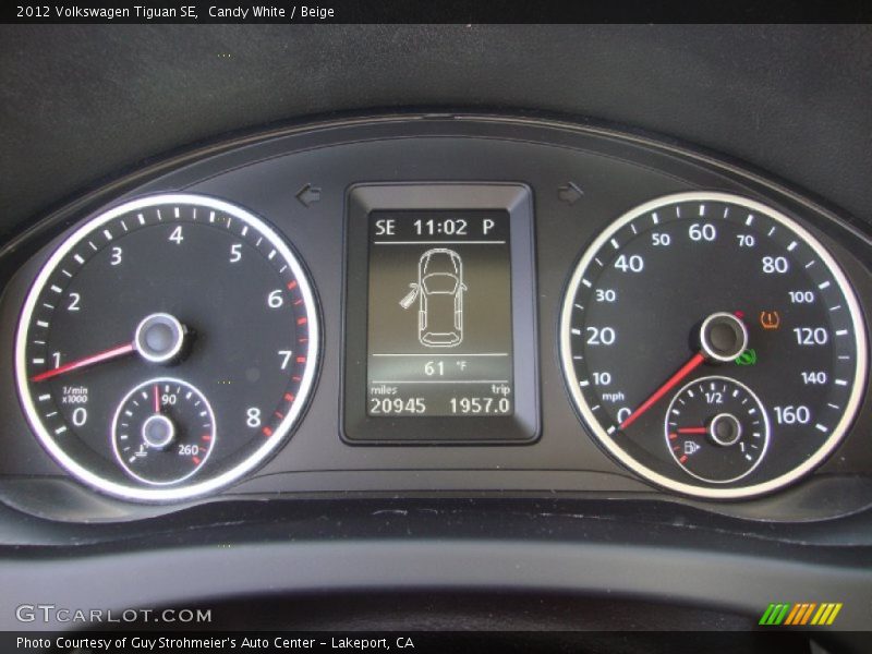 Candy White / Beige 2012 Volkswagen Tiguan SE