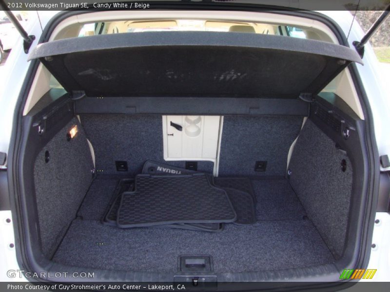 Candy White / Beige 2012 Volkswagen Tiguan SE