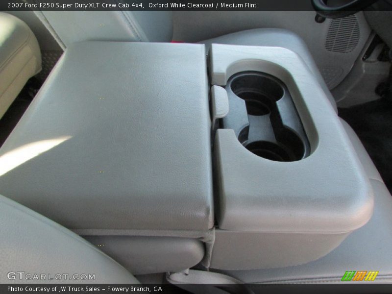 Oxford White Clearcoat / Medium Flint 2007 Ford F250 Super Duty XLT Crew Cab 4x4