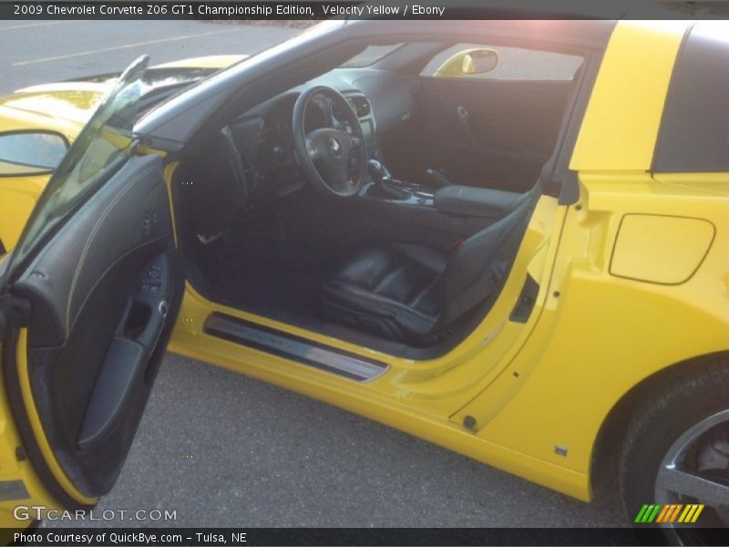 Velocity Yellow / Ebony 2009 Chevrolet Corvette Z06 GT1 Championship Edition