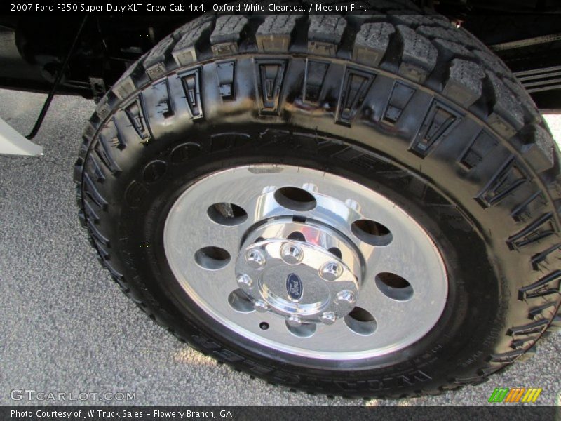 Oxford White Clearcoat / Medium Flint 2007 Ford F250 Super Duty XLT Crew Cab 4x4