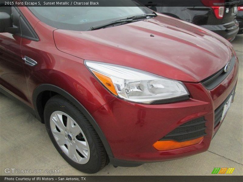 Sunset Metallic / Charcoal Black 2015 Ford Escape S