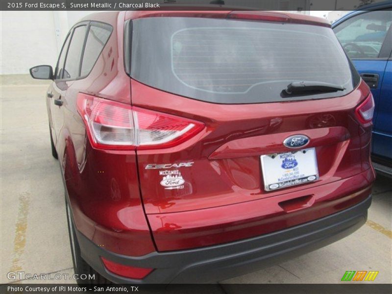 Sunset Metallic / Charcoal Black 2015 Ford Escape S