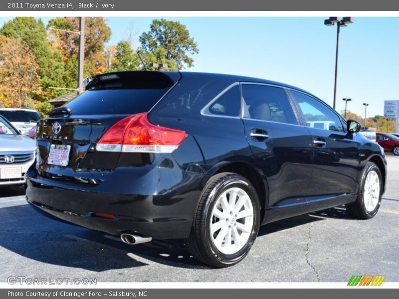 Black / Ivory 2011 Toyota Venza I4