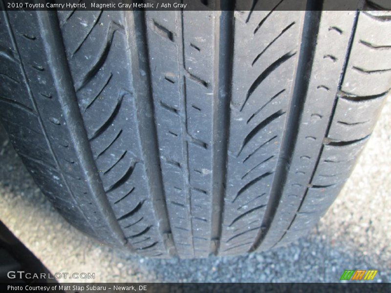 Magnetic Gray Metallic / Ash Gray 2010 Toyota Camry Hybrid
