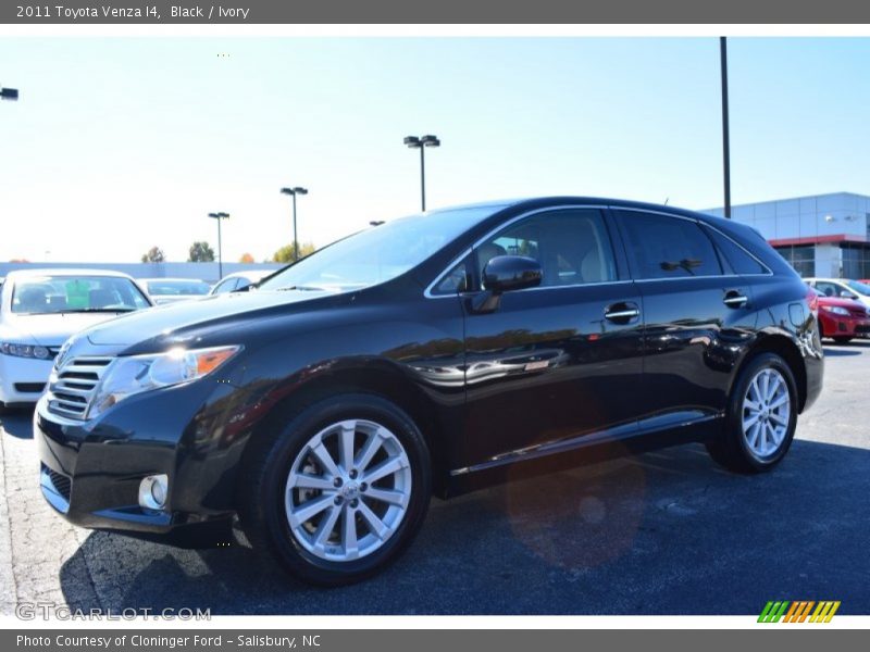 Black / Ivory 2011 Toyota Venza I4