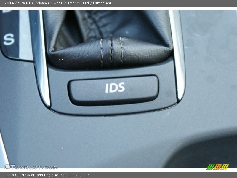 White Diamond Pearl / Parchment 2014 Acura MDX Advance