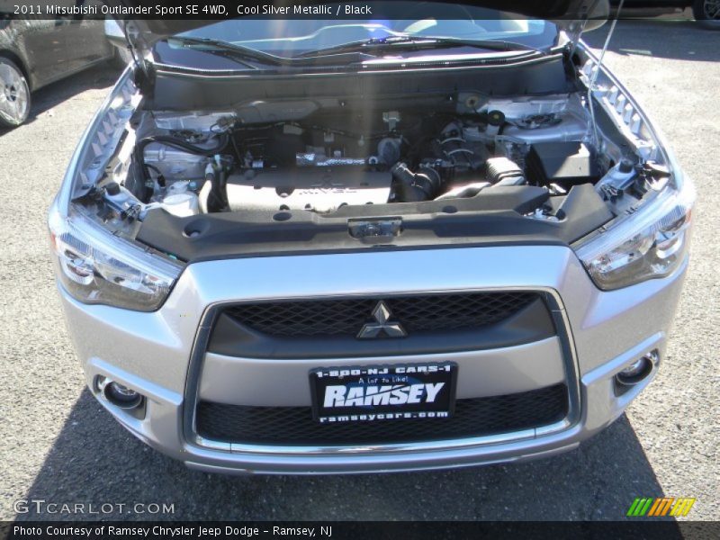 Cool Silver Metallic / Black 2011 Mitsubishi Outlander Sport SE 4WD