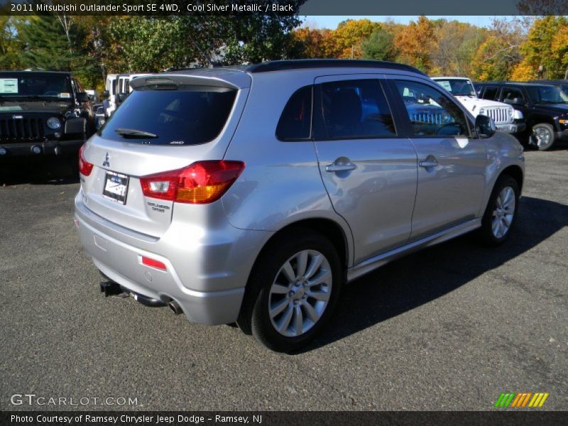 Cool Silver Metallic / Black 2011 Mitsubishi Outlander Sport SE 4WD