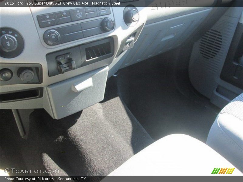 Magnetic / Steel 2015 Ford F250 Super Duty XLT Crew Cab 4x4