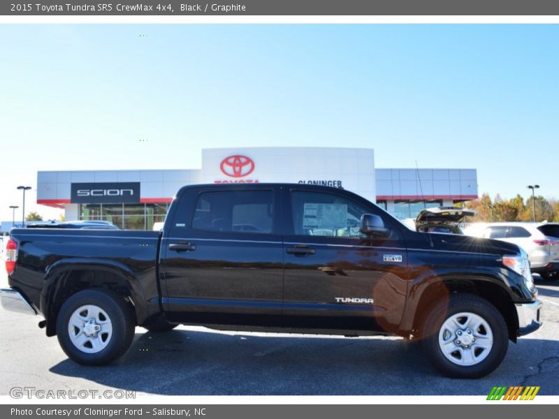 Black / Graphite 2015 Toyota Tundra SR5 CrewMax 4x4