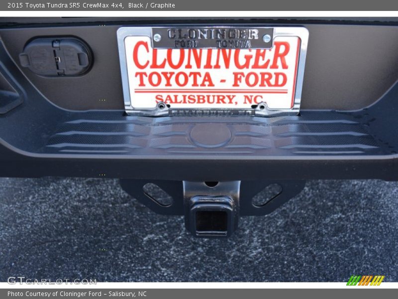 Black / Graphite 2015 Toyota Tundra SR5 CrewMax 4x4