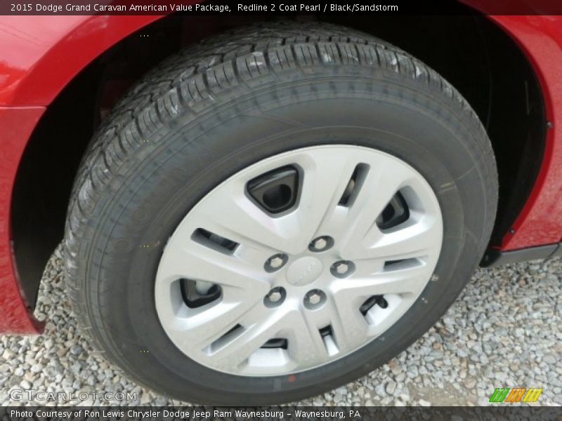 Redline 2 Coat Pearl / Black/Sandstorm 2015 Dodge Grand Caravan American Value Package