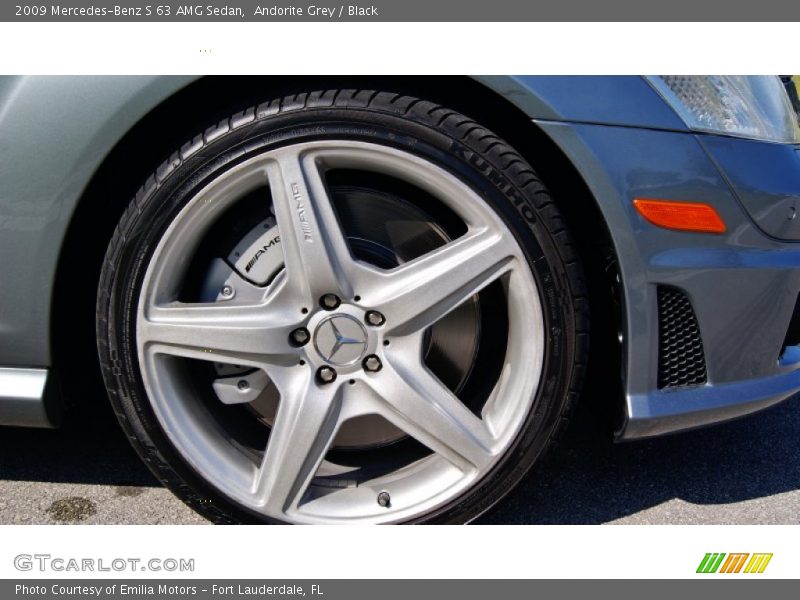  2009 S 63 AMG Sedan Wheel