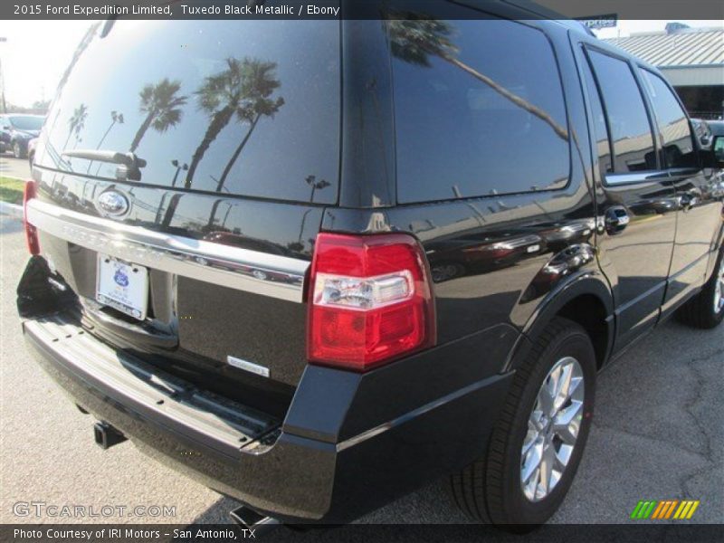 Tuxedo Black Metallic / Ebony 2015 Ford Expedition Limited