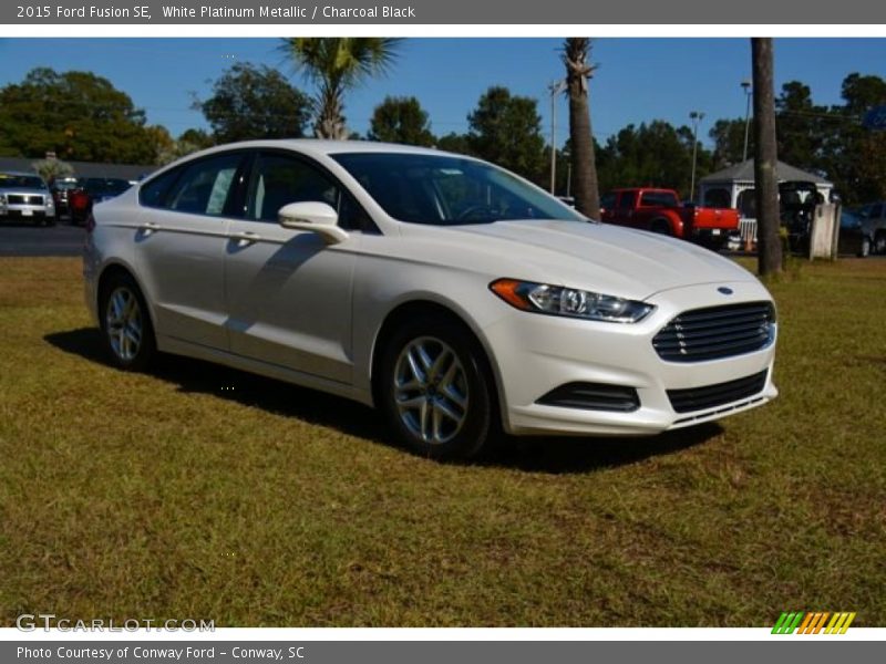 White Platinum Metallic / Charcoal Black 2015 Ford Fusion SE