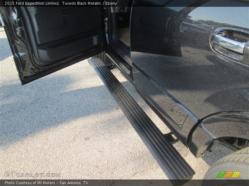 Tuxedo Black Metallic / Ebony 2015 Ford Expedition Limited