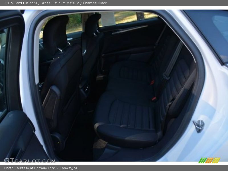 White Platinum Metallic / Charcoal Black 2015 Ford Fusion SE