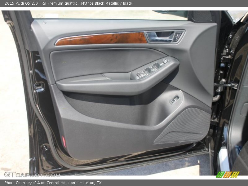 Mythos Black Metallic / Black 2015 Audi Q5 2.0 TFSI Premium quattro