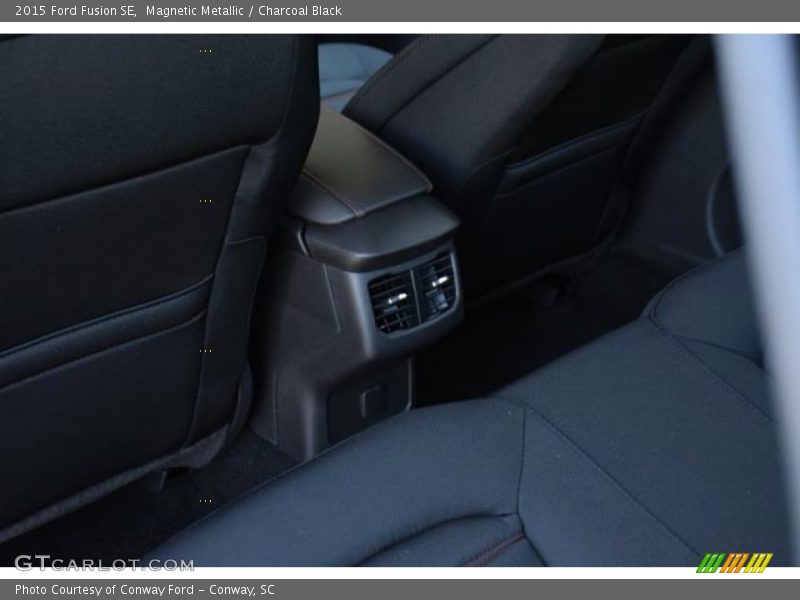 Magnetic Metallic / Charcoal Black 2015 Ford Fusion SE