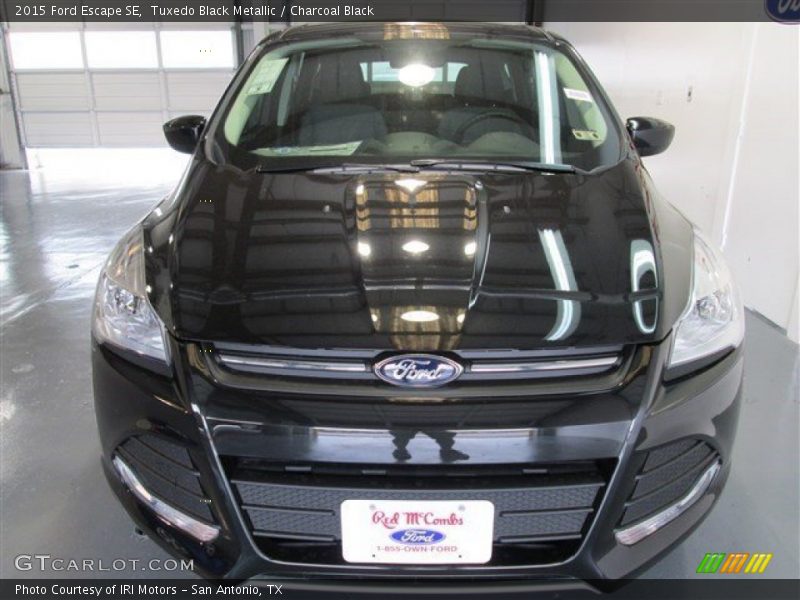 Tuxedo Black Metallic / Charcoal Black 2015 Ford Escape SE