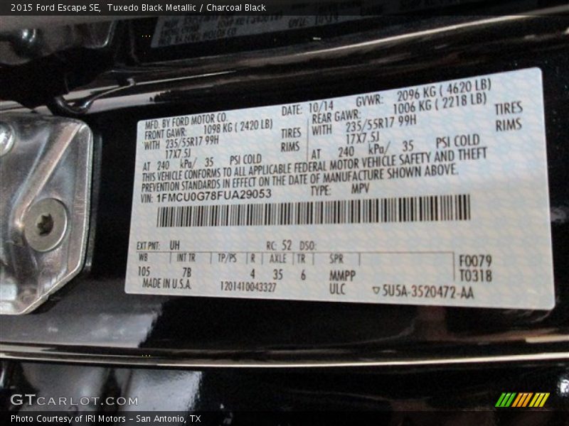 Tuxedo Black Metallic / Charcoal Black 2015 Ford Escape SE