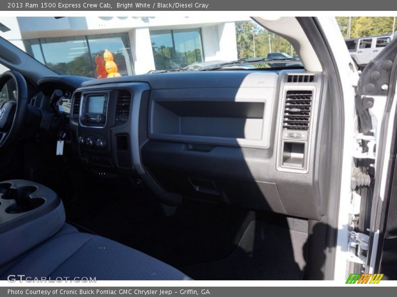 Bright White / Black/Diesel Gray 2013 Ram 1500 Express Crew Cab