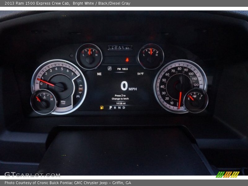 Bright White / Black/Diesel Gray 2013 Ram 1500 Express Crew Cab
