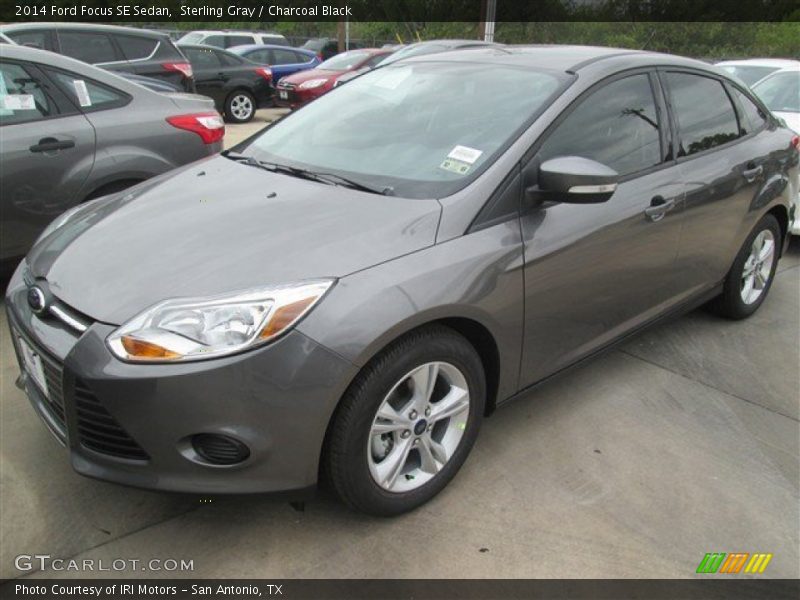 Sterling Gray / Charcoal Black 2014 Ford Focus SE Sedan