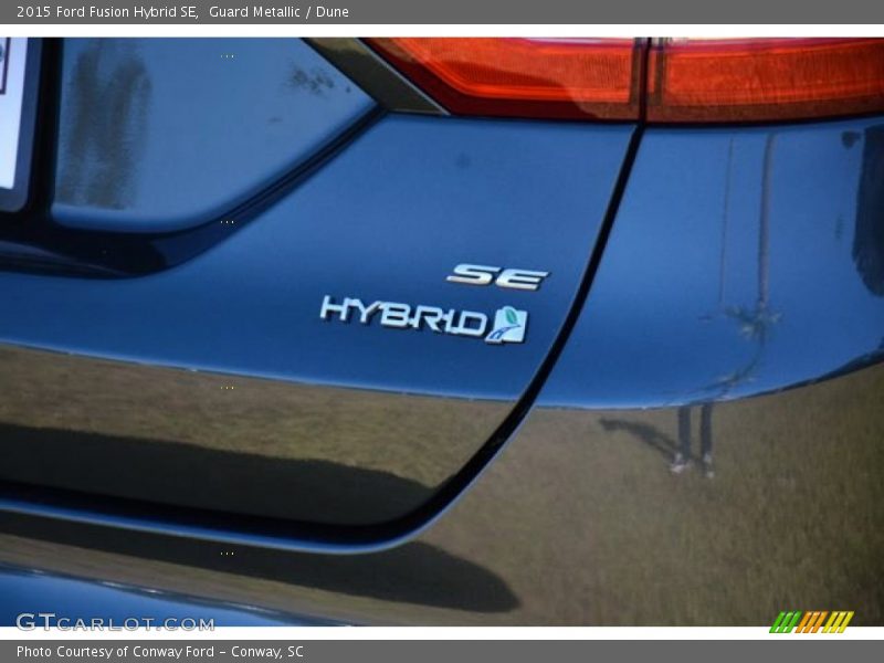 Guard Metallic / Dune 2015 Ford Fusion Hybrid SE