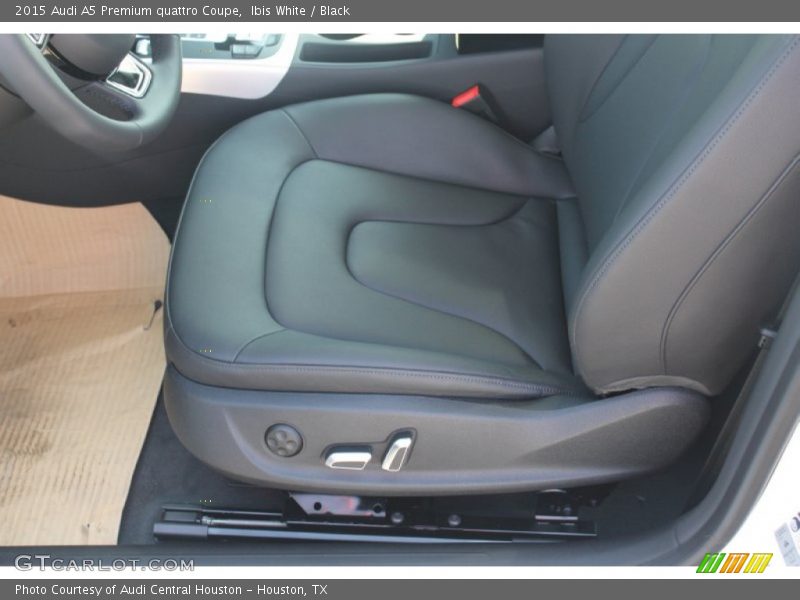 Ibis White / Black 2015 Audi A5 Premium quattro Coupe