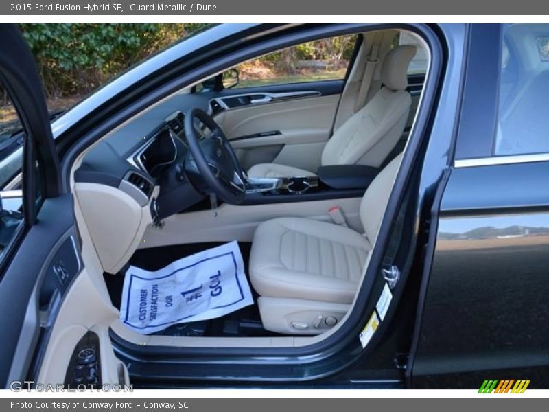 Guard Metallic / Dune 2015 Ford Fusion Hybrid SE