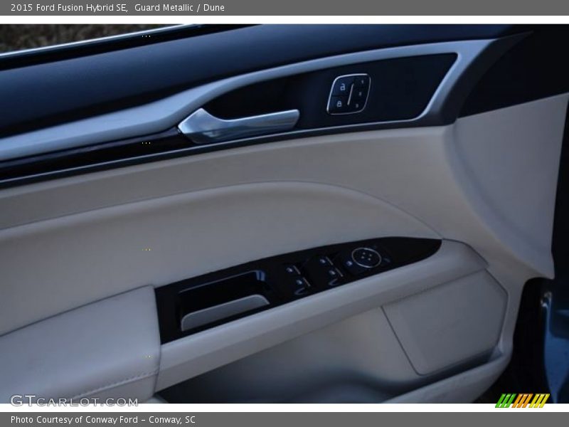 Guard Metallic / Dune 2015 Ford Fusion Hybrid SE