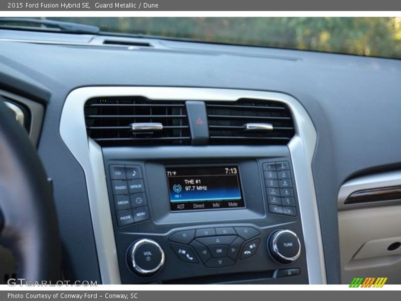 Guard Metallic / Dune 2015 Ford Fusion Hybrid SE