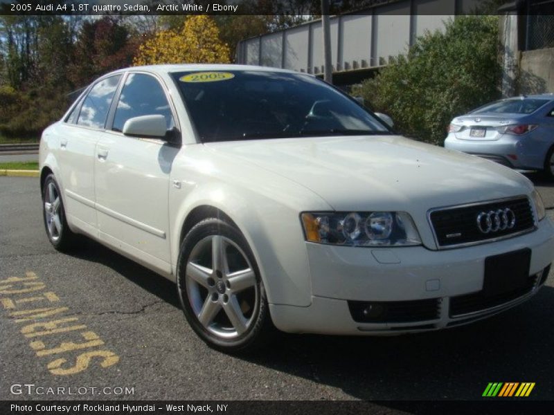 Front 3/4 View of 2005 A4 1.8T quattro Sedan