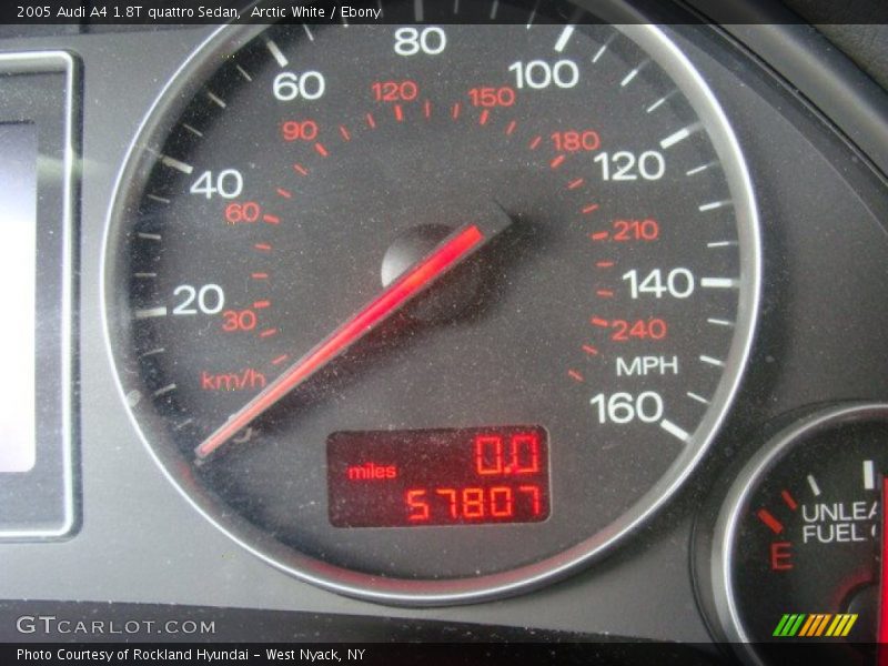 Arctic White / Ebony 2005 Audi A4 1.8T quattro Sedan