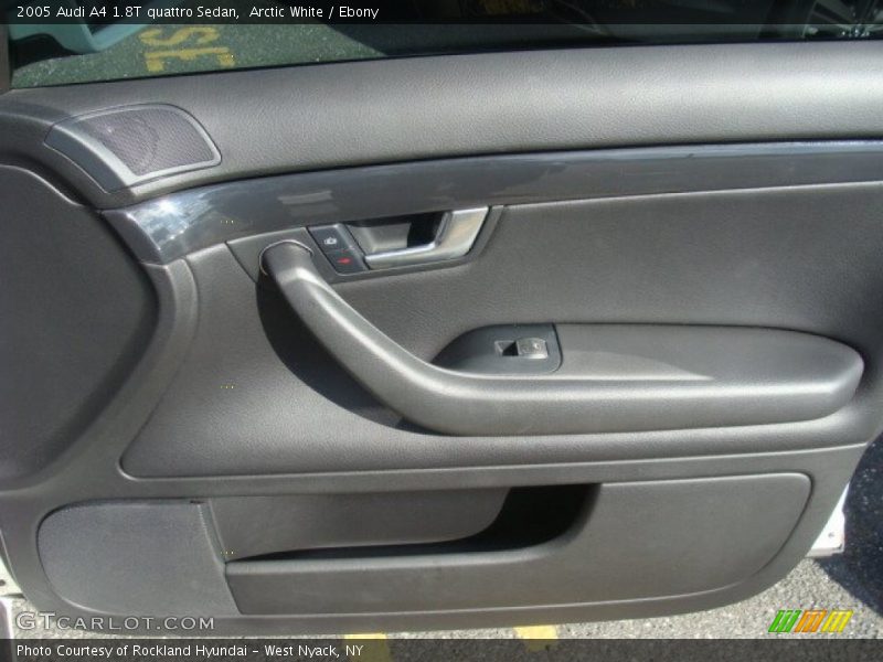 Arctic White / Ebony 2005 Audi A4 1.8T quattro Sedan
