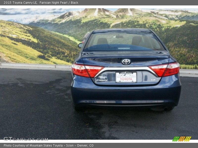 Parisian Night Pearl / Black 2015 Toyota Camry LE