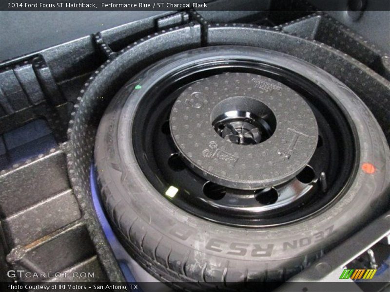 Performance Blue / ST Charcoal Black 2014 Ford Focus ST Hatchback