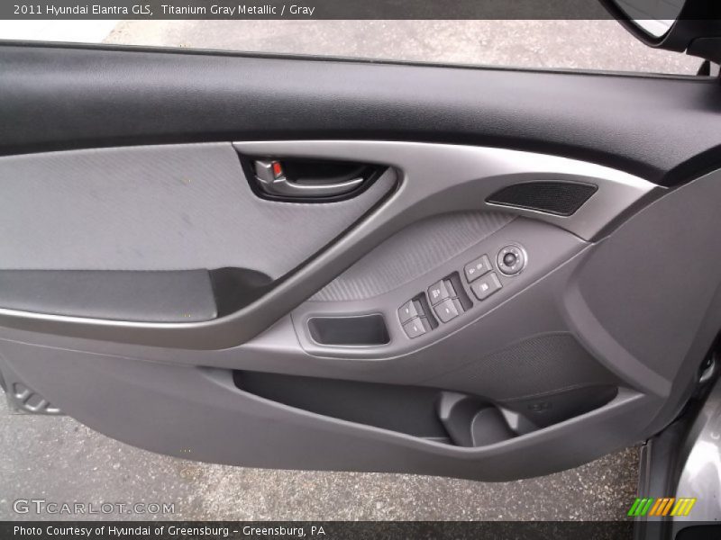 Titanium Gray Metallic / Gray 2011 Hyundai Elantra GLS