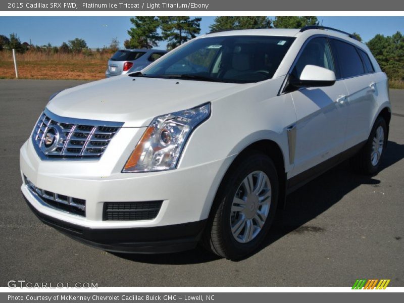 Platinum Ice Tricoat / Light Titanium/Ebony 2015 Cadillac SRX FWD