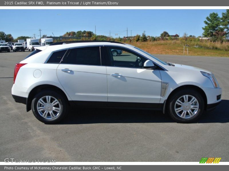 Platinum Ice Tricoat / Light Titanium/Ebony 2015 Cadillac SRX FWD