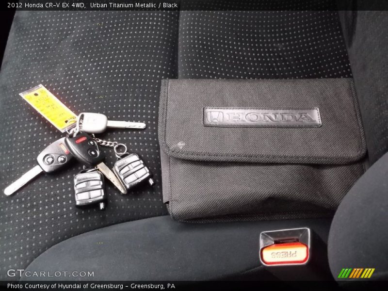 Urban Titanium Metallic / Black 2012 Honda CR-V EX 4WD