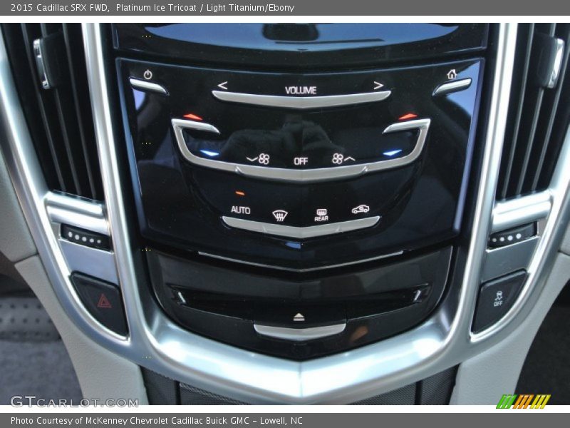 Platinum Ice Tricoat / Light Titanium/Ebony 2015 Cadillac SRX FWD