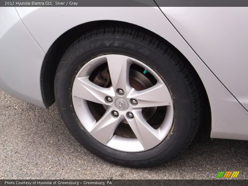 Silver / Gray 2012 Hyundai Elantra GLS